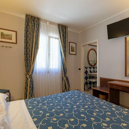 Hotel Villa Elda Assisi Esterno foto