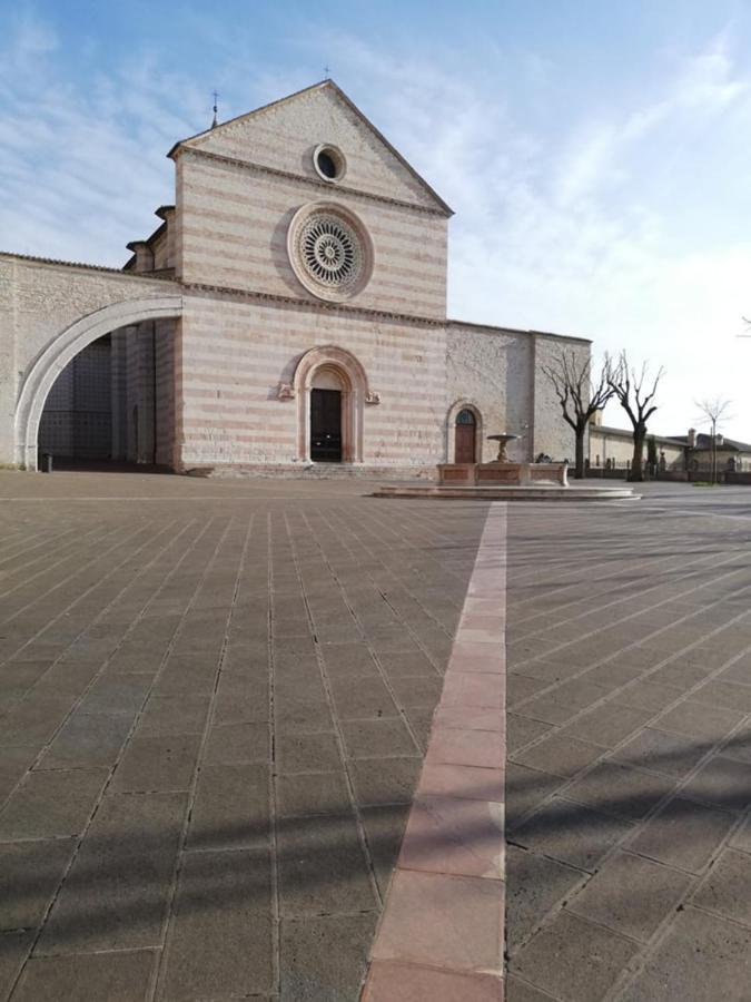 Hotel Villa Elda Assisi Esterno foto