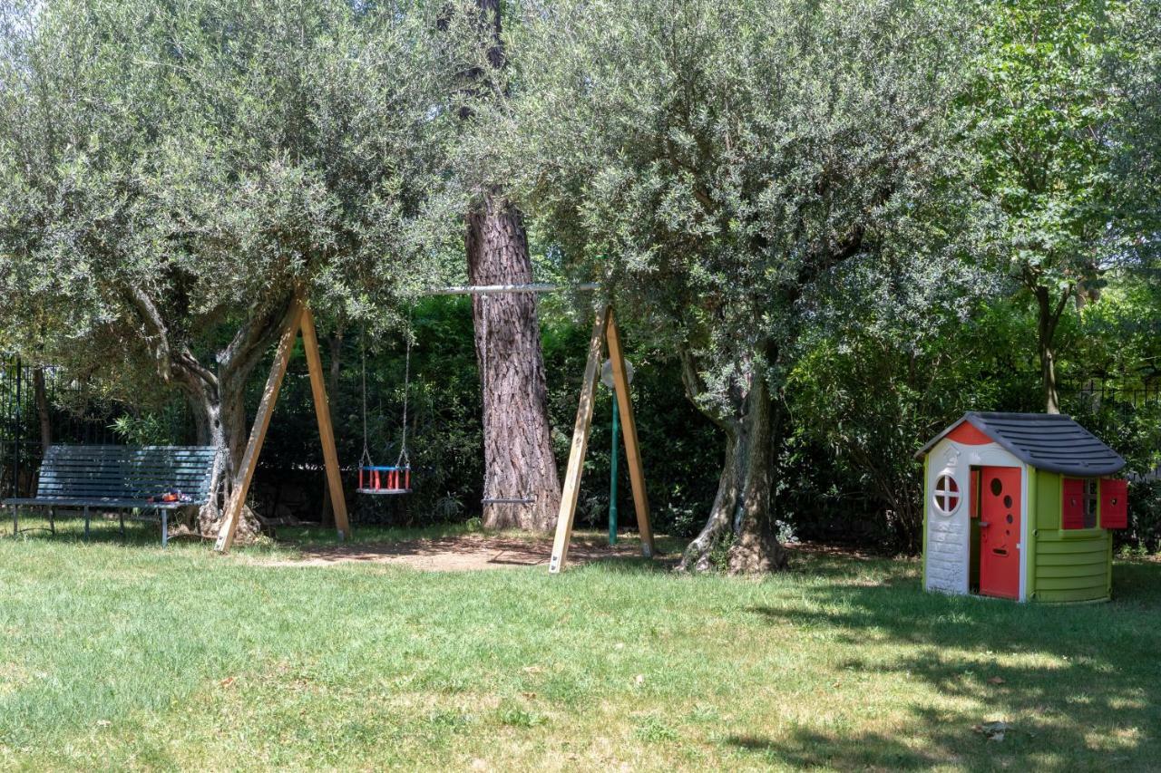 Hotel Villa Elda Assisi Esterno foto